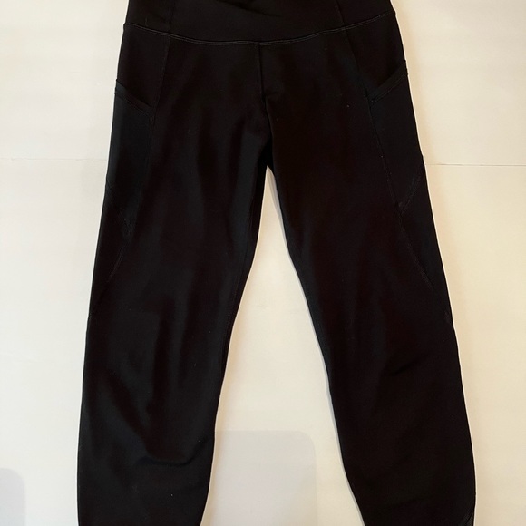 🏔🌴Old Navy Active High-Waisted Black Crop Elevate Go Leggings MULTIPLE SIZES - Picture 6 of 11